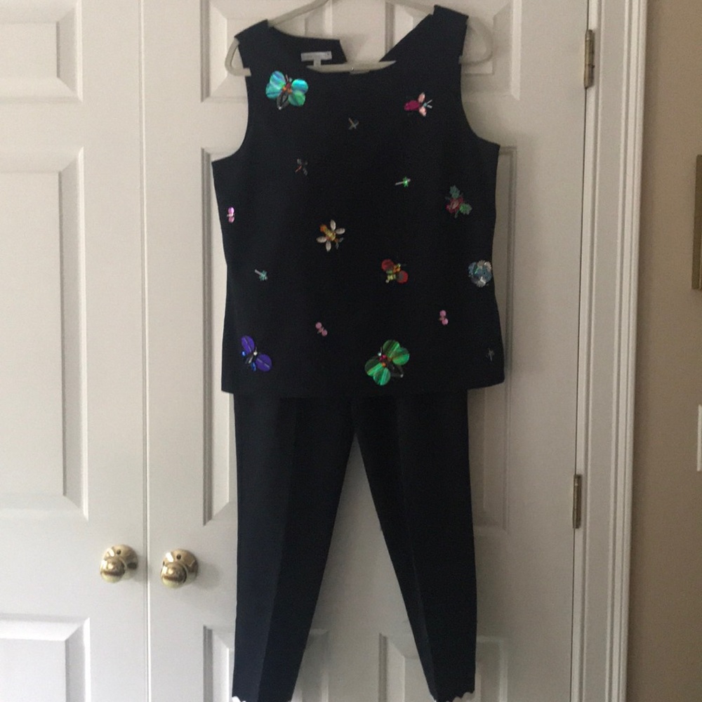 Sleeveless top